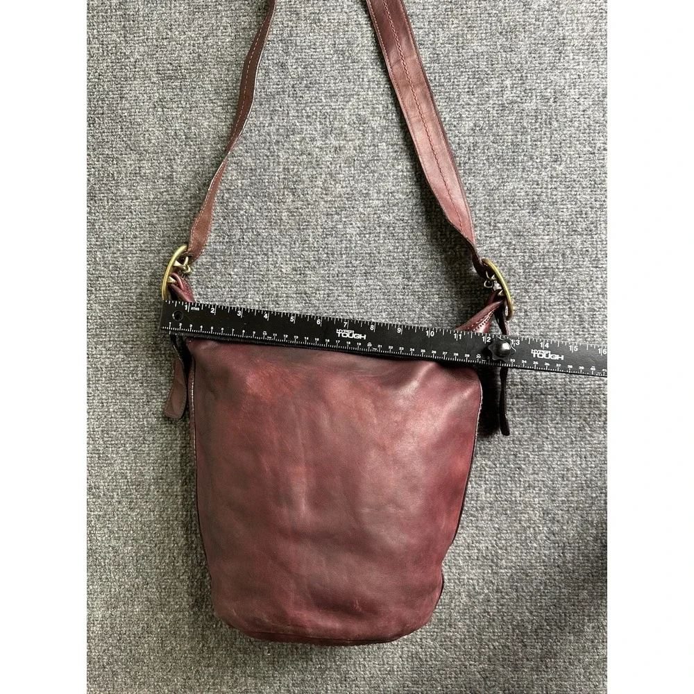 Womens Coach Bleecker 11422 Burgundy Leather Bucket Shoulder Bag, Size One Size